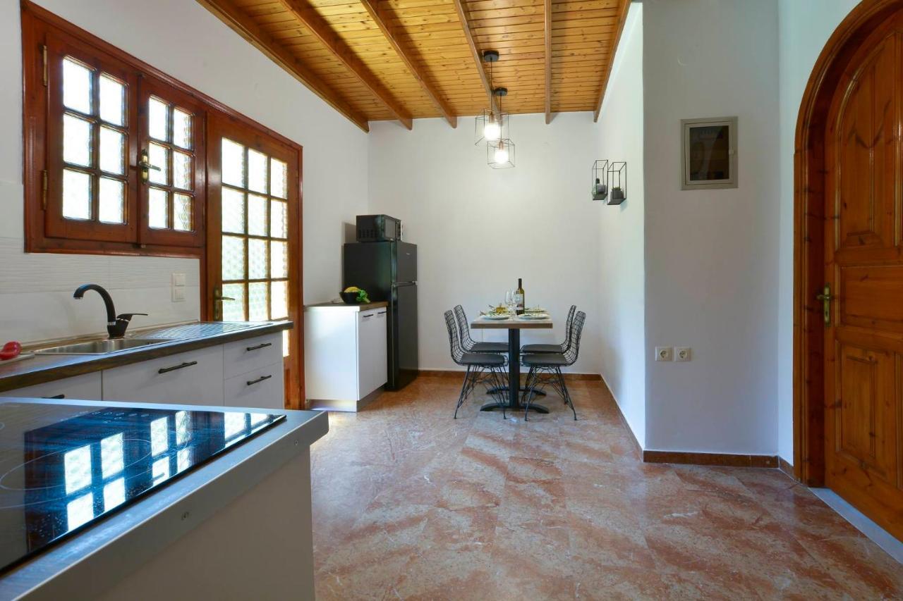 Alamanos House Mesongí المظهر الخارجي الصورة